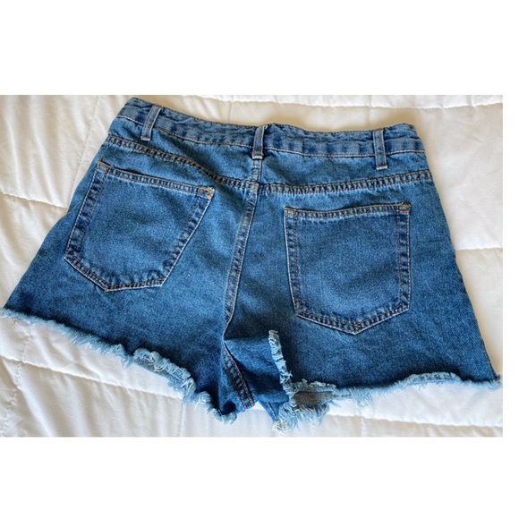 JEAN SHORTS - Picture 2 of 2